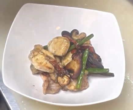 ふぐのアヒージョ